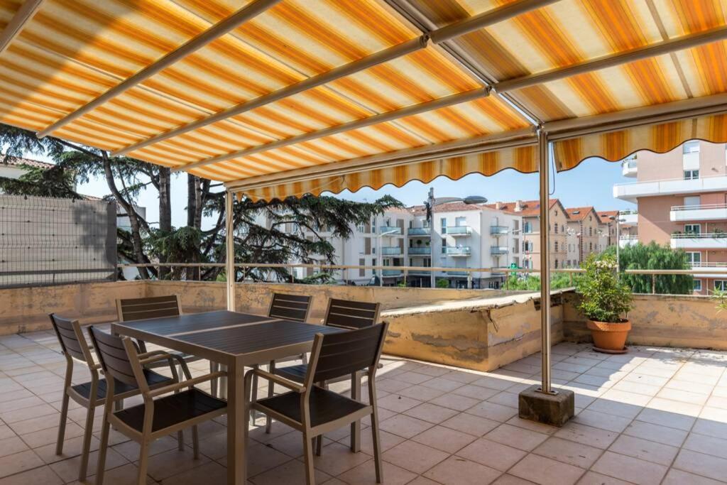 Appartement Grande Terrasse A Cote Monaco & Plage Saint-Antoine  Exterior photo